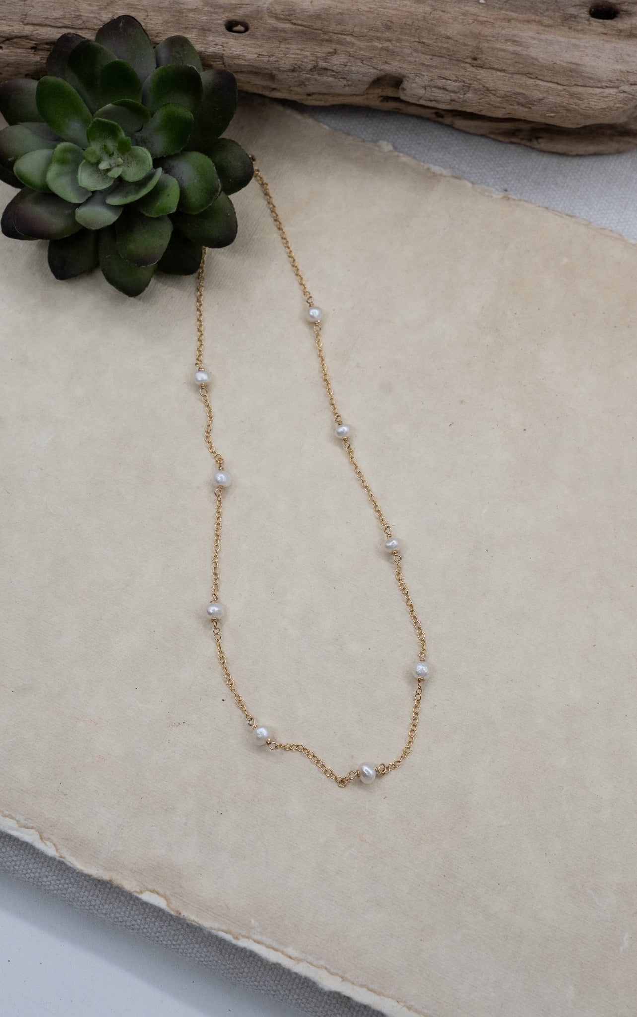 Lizzie Pearl Necklace